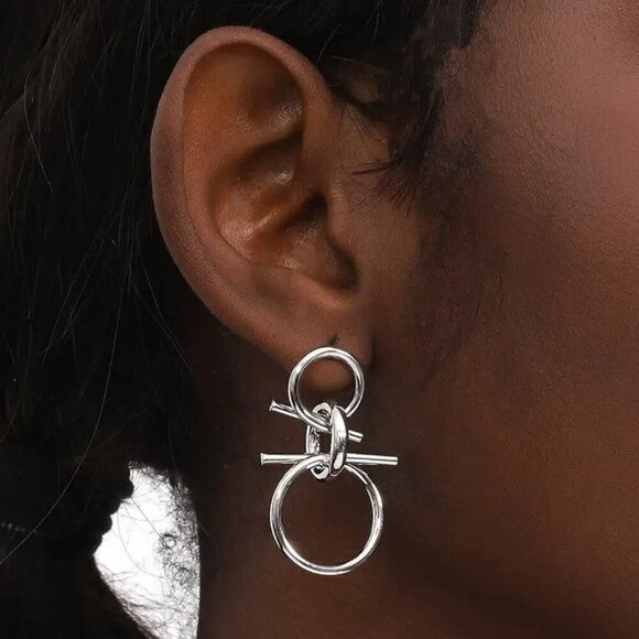 Silver Circle & Bar Drop Earrings New - Picture 1 of 3